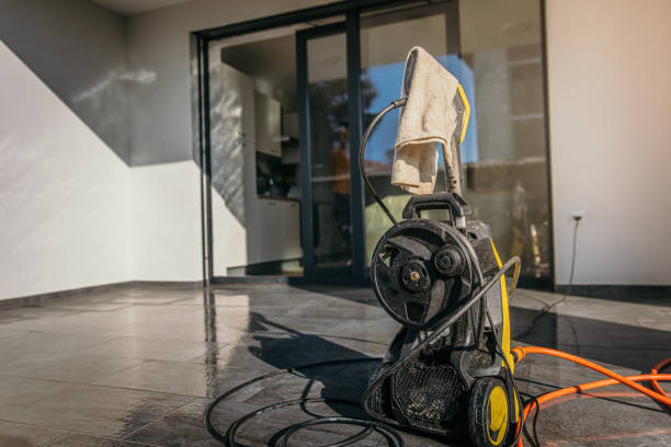Best Driveway Pressure Washing  in Talluh, LA